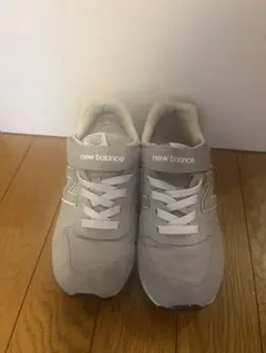 美品　ニューバランス　996 グレー　スニーカー　キッズ　キッズスニーカー　22