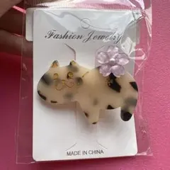 猫型ヘアクリップ　大人カジュアル