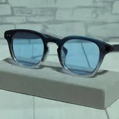 Item thumbnail for item 77aa91c0-f7db-4bba-bea7-8dc2181048a8