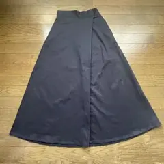 GU ☆チノフレアマキシスカート ネイビー　M 新品未使用のサムネイル
