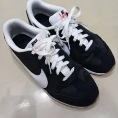 Nike パシフィック27.5　ブラック/ホワイト スニーカー
