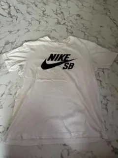 nike tee