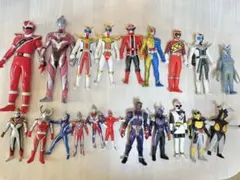ウルトラマン 仮面ライダー ソフビ フィギュア まとめ売り - メルカリ