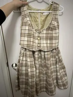 Item thumbnail for item 8a2b27f6-0396-43b6-99ce-d0596f2897f3