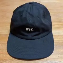 FTC ロゴ刺繍 キャップ ブラック