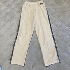 ellesse ロゴ、ライン入りパンツ ベージュ（クリーム色に近い）レディースL