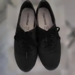 CONVERSE ブラック キャンバス素材スニーカー