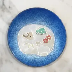 安藤七寶店 丸形銀彩杜若飾皿 箱あり 菖蒲 あやめ 絵皿 海外の方への贈り物にも 安藤七寶店 丸形銀彩杜若飾皿 箱あり 菖蒲 あやめ 絵