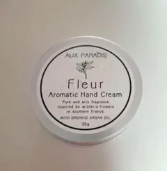 AUX PARADIS ハンドクリーム　30g