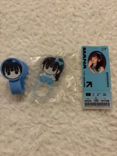 FRUITSZIPPER 真中まなのグッズとステッカー