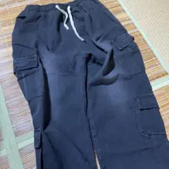 黒 カーゴパンツ ドローストリング付き