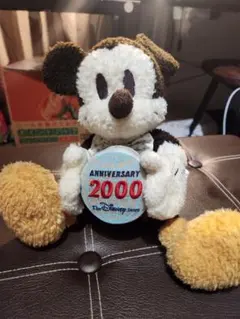 Disney Store ミッキーマウス ぬいぐるみ 2000年記念