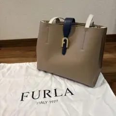 未使用級】フルラ トートバッグ ソフィア アーチ金具 A4可 大容量