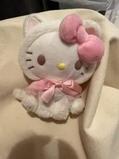 ハローキティふわふわパステルボア蓄光ぬいぐるみ - メルカリ