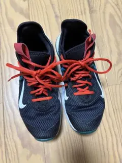 Nike バスケットボールシューズ 黒/赤 LEBRON WITNESS |V - メルカリ