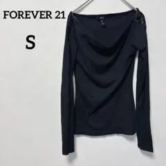 早い者勝ち✨FOREVER 21 【S】ブラック トップス 長袖 オシャレのサムネイル