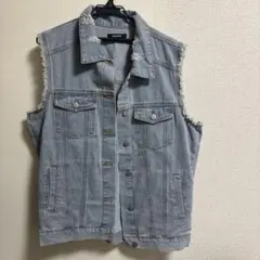 SHAGGIE デニムベスト ダメージ加工のサムネイル