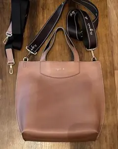agnes b. ショルダーバッグ 牛床革 レザー バフ色 マグネット開閉 