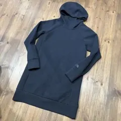 THE NORTH FACE ブラック　ロング丈パーカー　Lサイズ　美品