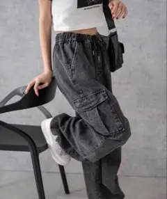 ダークグレー カーゴパンツ デニム素材