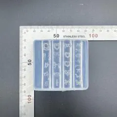 NO 467シリコンモールド　ネイル　熊　ハート　リボンレジン　粘土