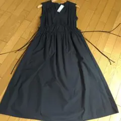 ☆新品☆UNIQLO コットンギャザーワンピース ノースリーブ S 黒