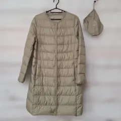 極美品　ユニクロウルトラライトダウンコンパクトコート　L　ベージュ
