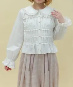 axes femme POETIQUE シャーリングフリル丸襟ブラウス