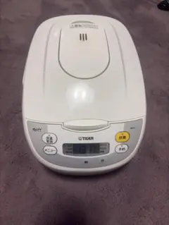 2025年製TIGER 炊飯器 JBH-G101 W ホワイト - メルカリ
