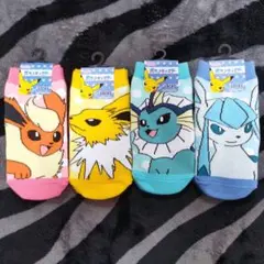 13−18　キッズサイズ　ポケモンソックス　4足セット