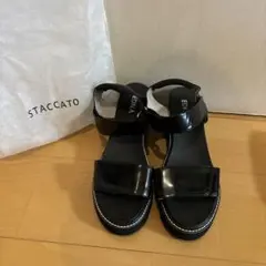 ✨美品✨　STACCATO スタッカート ビジュー サンダル 羊革 23cm STACCATO（スタッカート）の「サークルビジュートリプルベルト