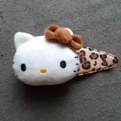 ハローキティ レオパード柄ヘアクリップ
