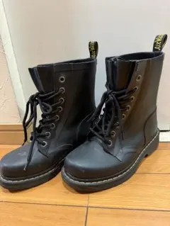 Item thumbnail for item 72a3a4e7-4abd-480b-9c94-9d5d2673f6e9