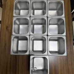 昭和レトロ】給食用アルミ食器 60枚まとめ買い 中古 無選別 1001 