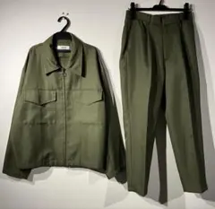 PUBLUX パブリュクス　セットアップ　オリーブ