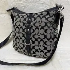 COACH チェルシー クロスボディバッグ シグネチャー ブラック ショルダー