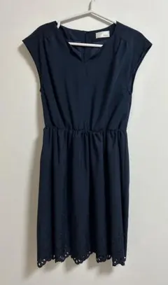 テチチ　ワンピース　紺色　Mサイズ