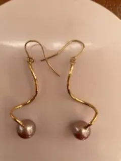 750）K18パープルパールピアス稀少美品重4g