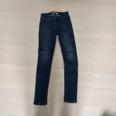 Levi's 311 Shaping Skinny デニム 24