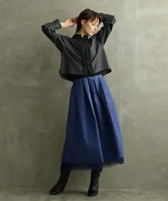 ジャガード　リバーシブル　タックスカート　ブルー　M