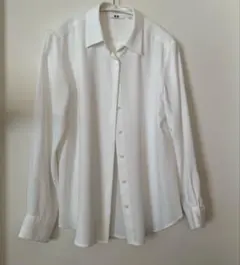 ユニクロ　レーヨンポリエステル　ブラウス　白