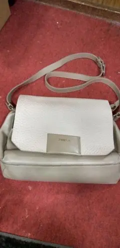 Item thumbnail for item 41463933-b5a7-42dc-8420-94d740e07516