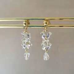つぶつぶチェーン　ドロップピアス　クリア×ゴールド