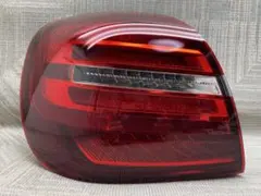 W177 Aクラス 純正 右 LEDテール A1779068402 - メルカリ