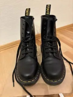 マーチン ブーツ 8ホール