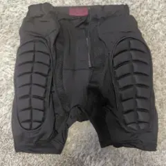 スキー-スノーボード　ヒップガード　ブラック