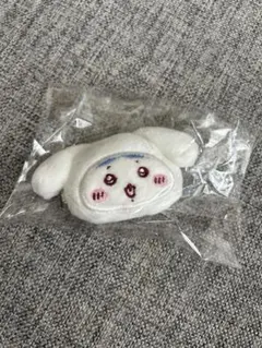 ちいかわ　サンリオ　シークレット　ヘアクリップ　　シナモロール　ハチワレ