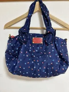 マークバイマークジェィコブス　ショルダーバック　星柄