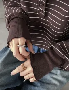 ブラウンストライプ 長袖ヘンリーネック