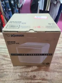 東芝 空気清浄機 UVish ユービッシュ 広島東洋カープ モデル - メルカリ